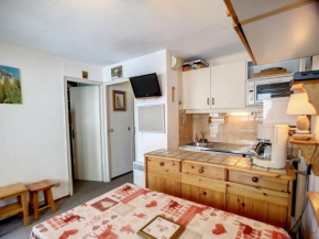 Agréable 2 pièces, 4 pers, 27m², expo ouest, pieds des pistes et commerces, Les Menuires - FR-1-178-390